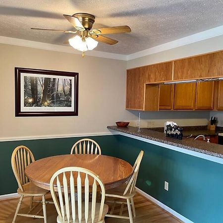 Relaxing Mountain Condo In Gatlinburg With City View ! Εξωτερικό φωτογραφία